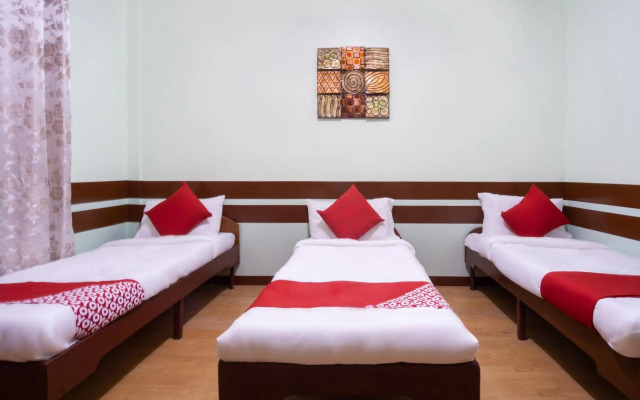 Maanyag Pension House