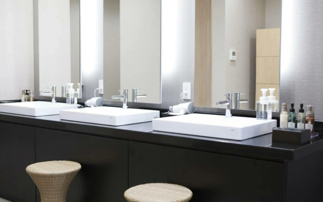 Almont Hotel Naha Kenchomae