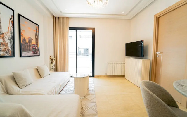 New Central and Luxury In Jardin de Carthage