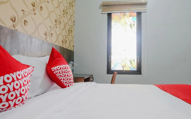 OYO 815 Double D9 Guesthouse