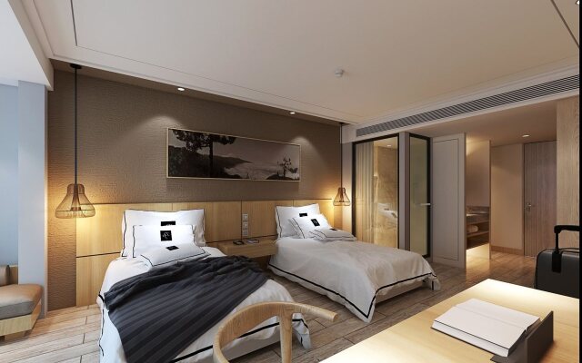 Dongfang Liangzhi Seaview Hotel
