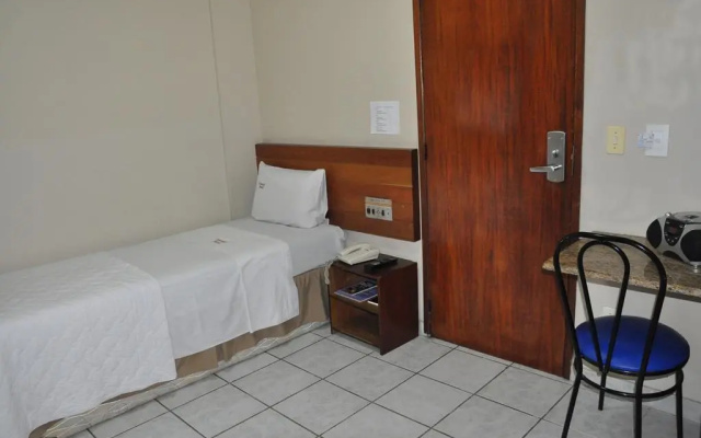 Central Hotel