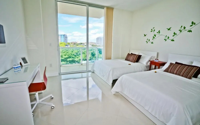 NUOVO - Downtown Miami / Brickell