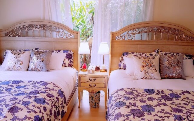 Rose Terrace Bise