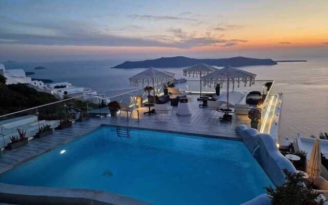 Galaxy Suites & Villas