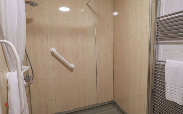 Jubilee First-floor Double Bedroom