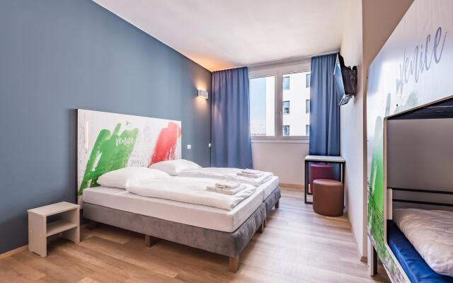 a&o Hostel Venezia Mestre Hotel