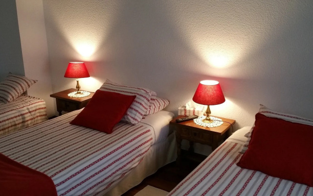 Posada Mies de Villa