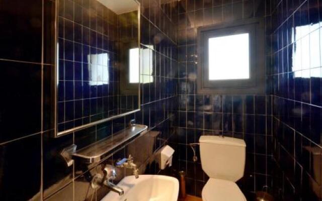 Ref 119. Casa Blanca