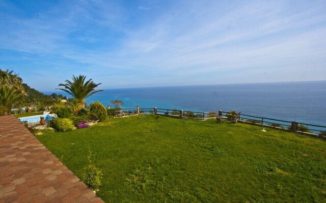 Andy's  Place II by Halkidiki Villas