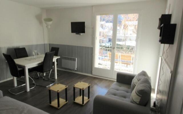 Appartement Bagnères-de-Luchon, 2 pièces, 4 personnes - FR-1-313-159