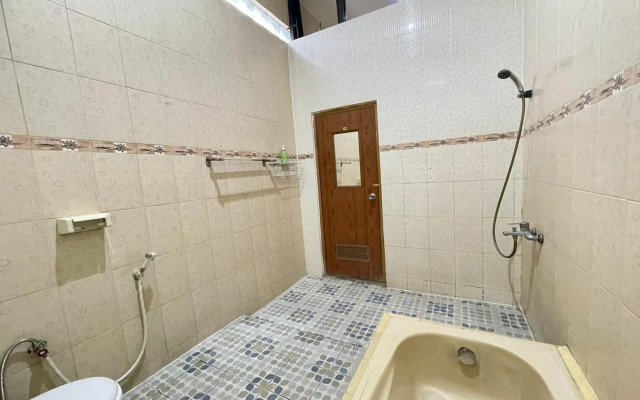 RedDoorz @ Pataruman Garut