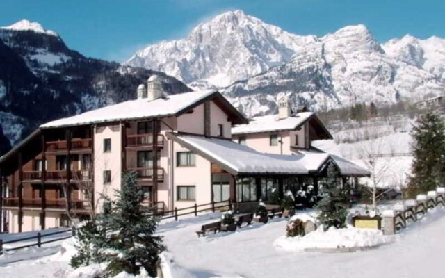 Courmaison Residence