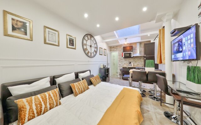 38 Atelier Mona Lisa