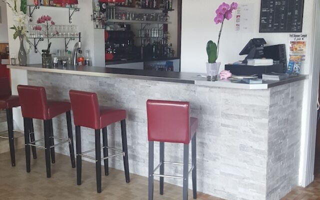 Camping Le Champ Long Caravan Park