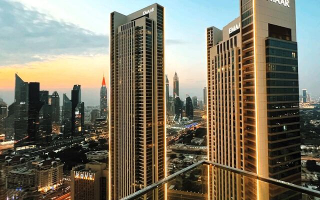 Premium 2BR Downtown Apt w Dubai Mall Access