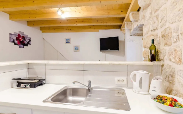 Apartment Little Star II - Two-bedroom Apartment With City View