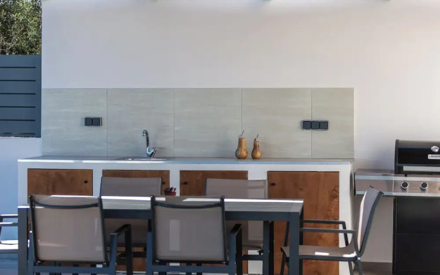 Four Horizons Luxury Villas