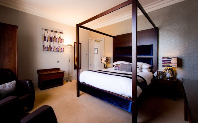 Parklands Hotel