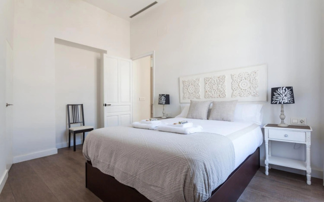 Stunning Boutique - Space Maison Apartments