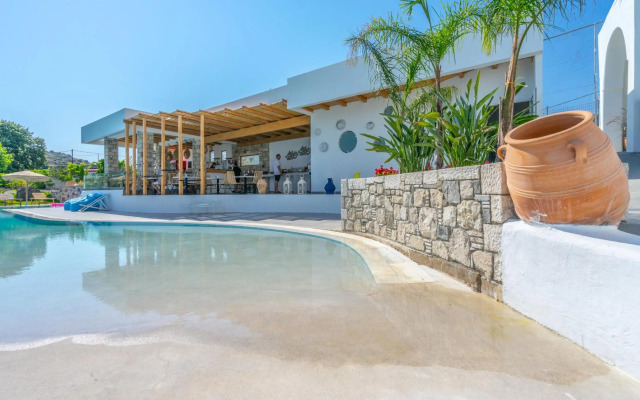 Kouros Home Hotel