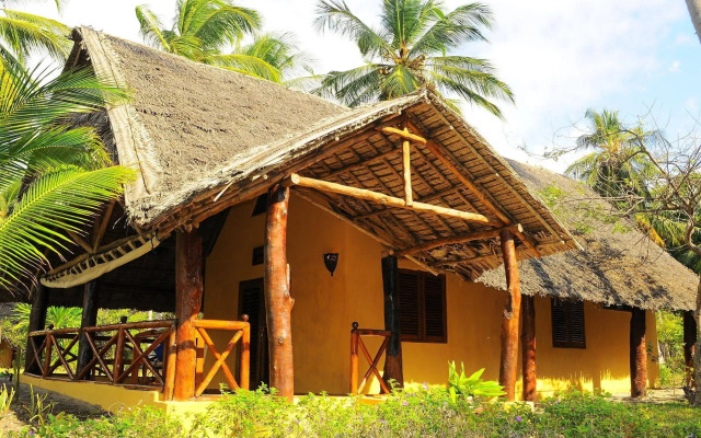 Kinasi Lodge