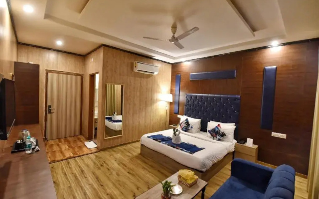 Foxoso Fiori Hotel