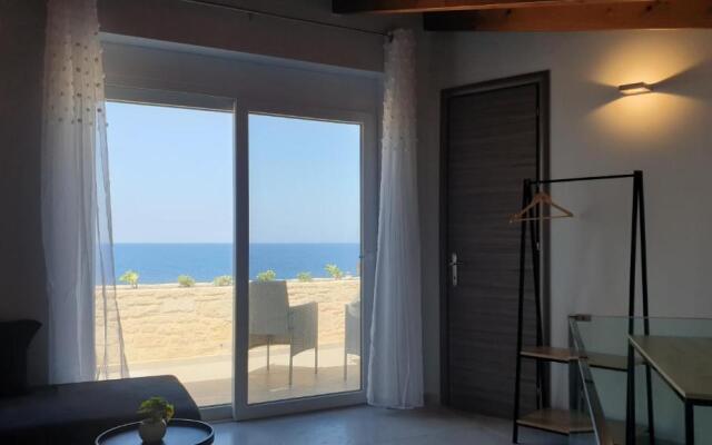 Zefyros Suite , Seafront retreat !