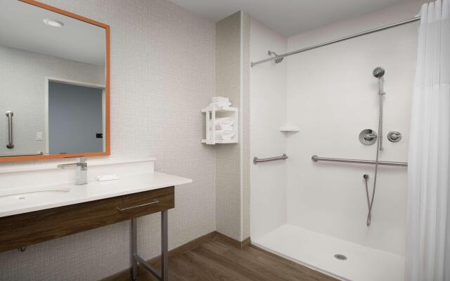 Hampton Inn Warroad, MN