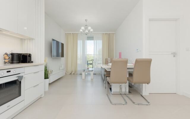 Zabłocie Apartments Cracow by Renters