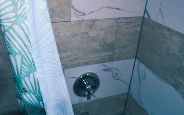 7-bedroom Retreat Sleeps 13