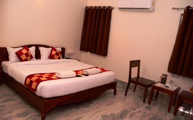 Hotel Sugandh Retreat - Hostel