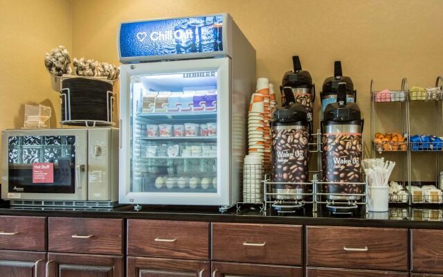 Comfort Suites Cullman I-65 Exit 310