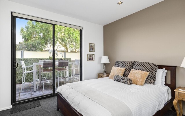 Boutique Stays- Catani Gardens