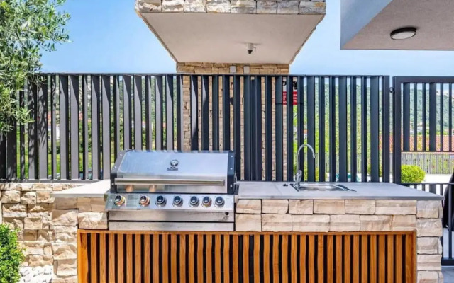 Villa Alpha - Four Bedroom Villa With Swimming Pool