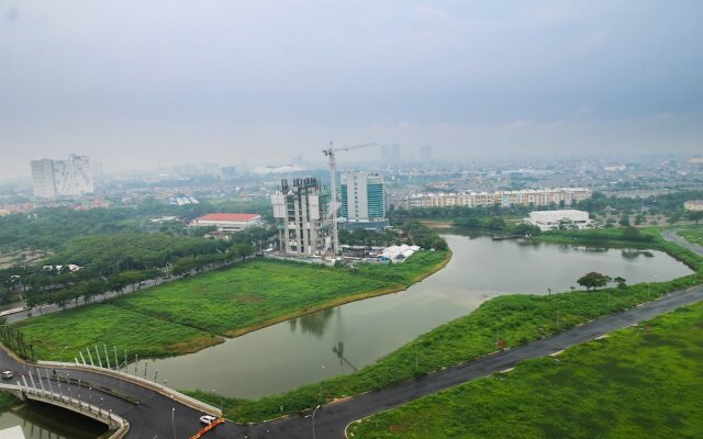 Deluxe and Modern 2BR The Springlake Summarecon Apartment