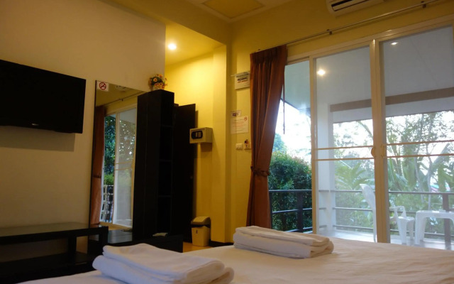 Khaolak Hillside Villa
