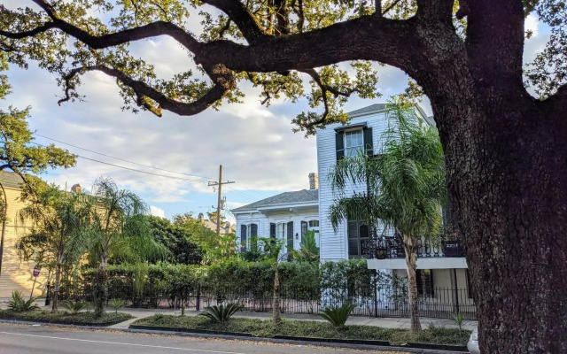 The Esplanade Guesthouse Mansion