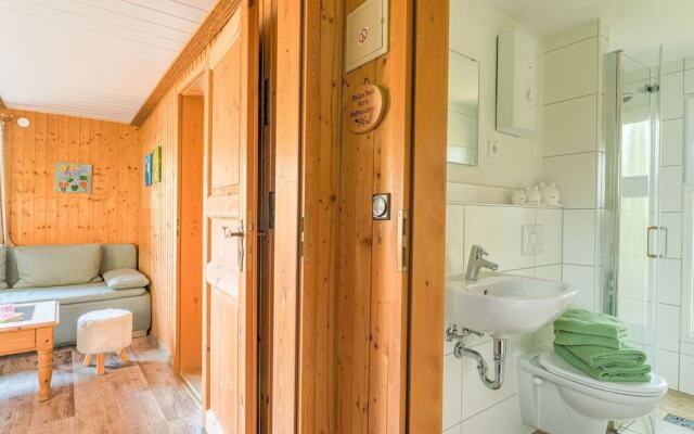 Hideaway With Lakeside Leisure