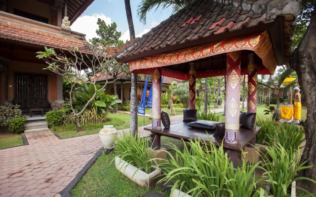 Satriya Cottages