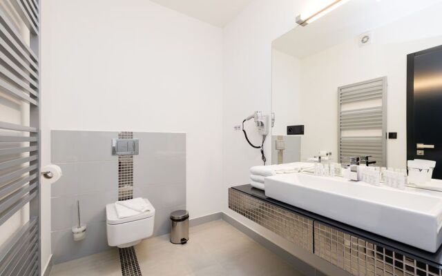 EMPIRENT Mucha Apartments