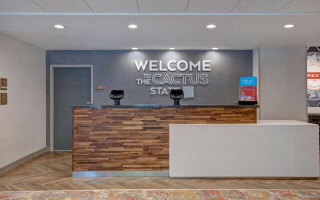 Hampton Inn Santa Fe South