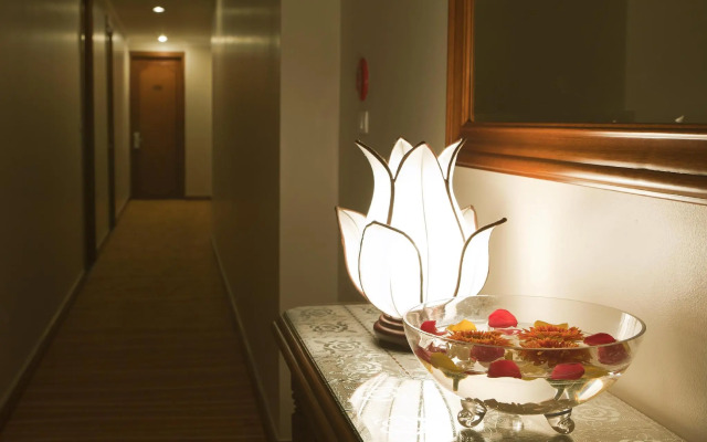 A25 Hotel - 19 Phan Dinh Phung