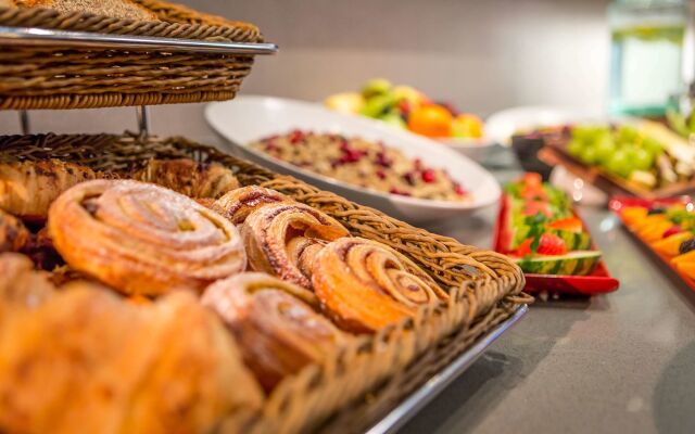 Maldron Hotel Dublin Airport