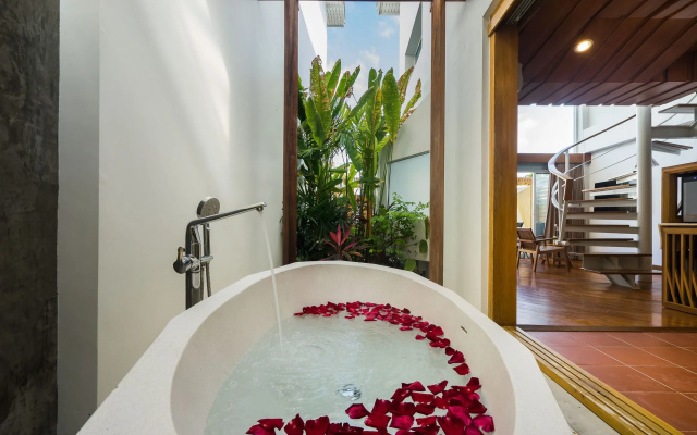 White Sand Samui Resort