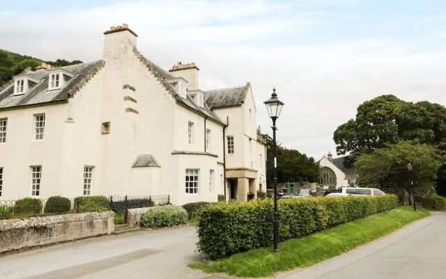 The Salmon House