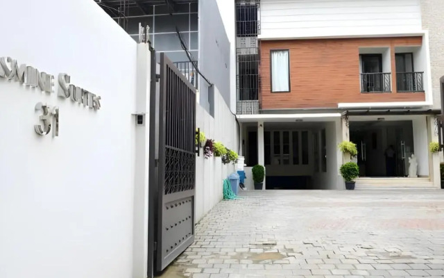 RedDoorz Plus @ TB Simatupang