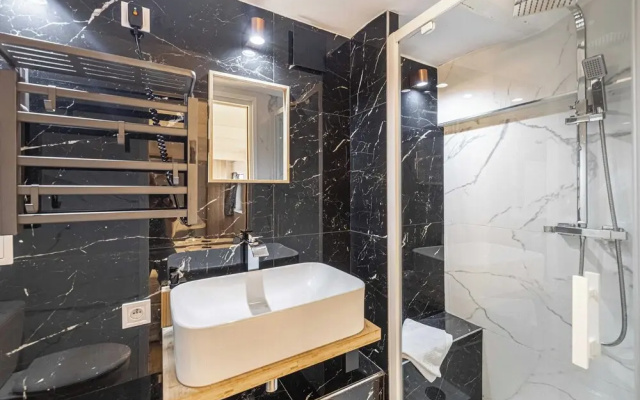 Modern a/c Apartment 2br/8p - Cannes
