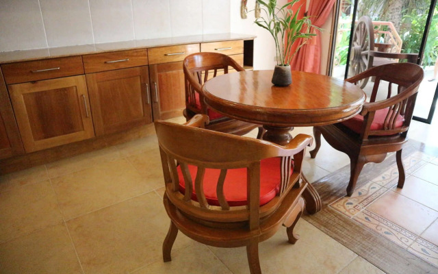 Nigi Nigi Too Beach Resort