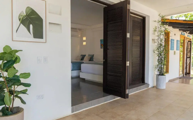 coconuco beach palomino